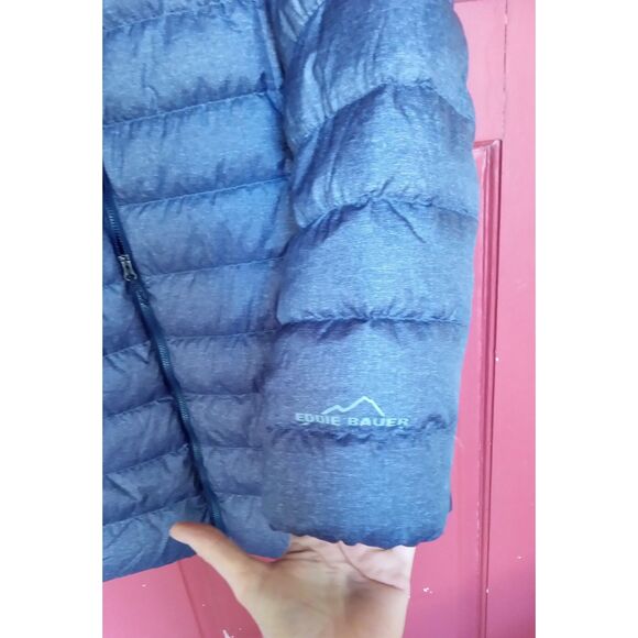 Blue - Picture 8 of 9